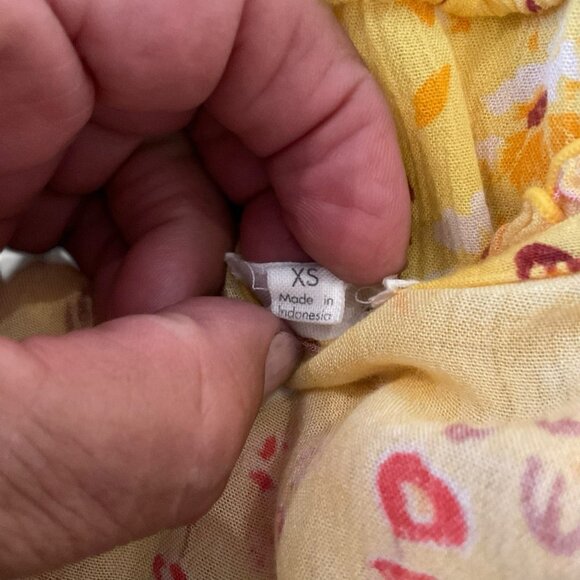 Poupette St Barth Mini Yellow Floral Sun Summer Dress XS V-neck Ruffle - Picture 10 of 13